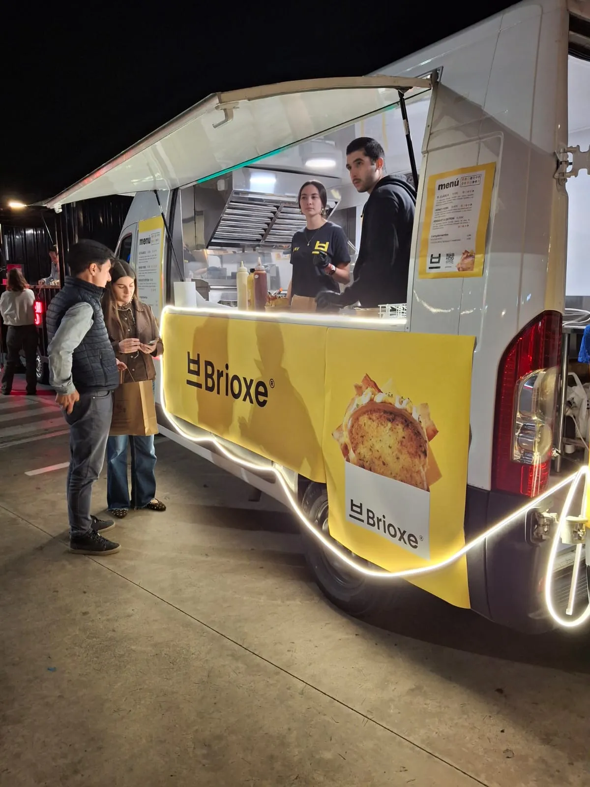 Exterior Fiat Ducato Food truck Homologada 10 - Alquiler en España