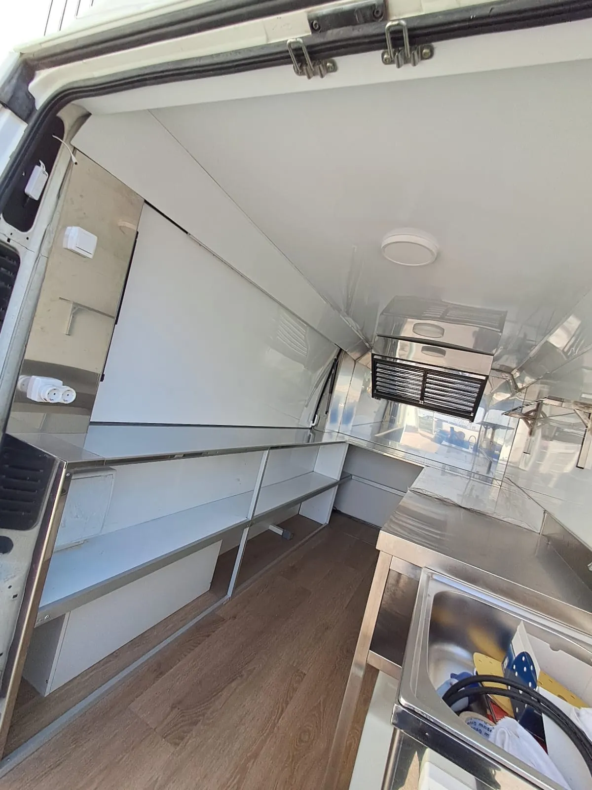 Interior Fiat Ducato Food truck Homologada 8 - España